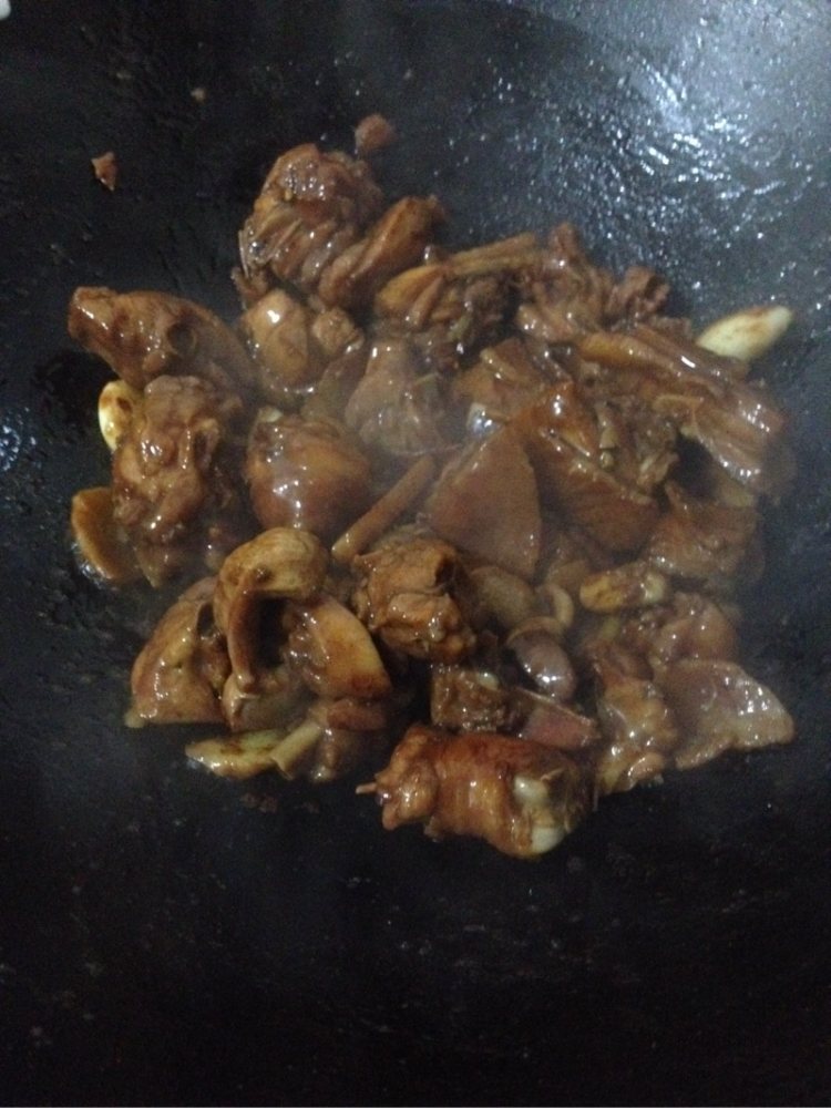 啫啫鸡煲步骤10