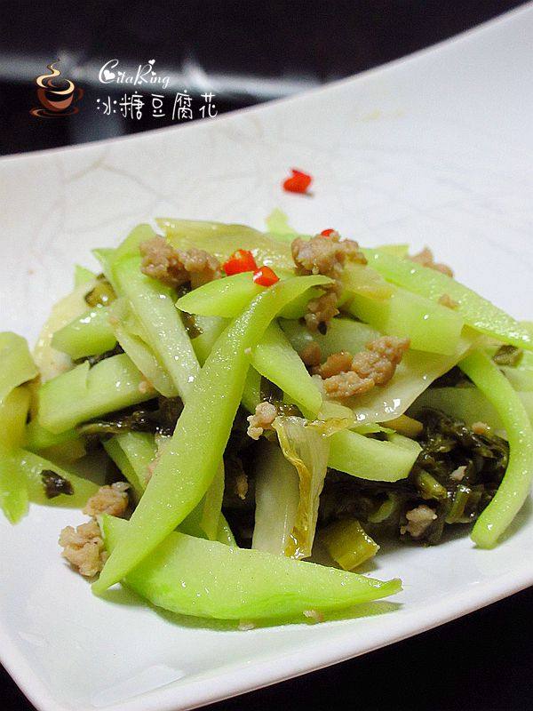 肉沫酸菜炒佛手瓜步骤6