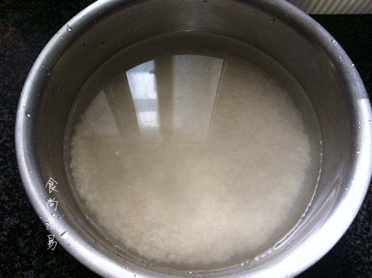 广东腊味糯米饭步骤1