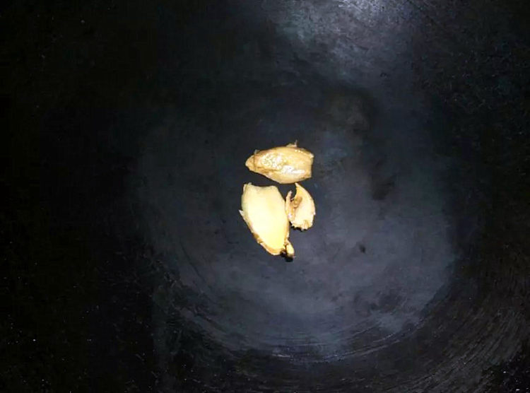 香煎秋刀鱼步骤3