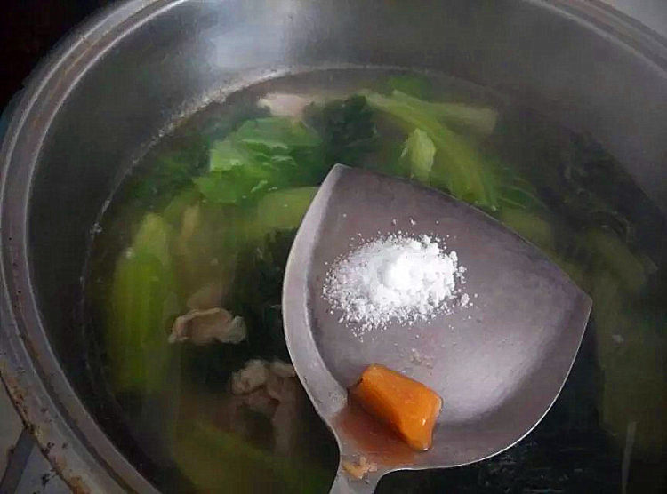 肉片芥菜汤步骤5