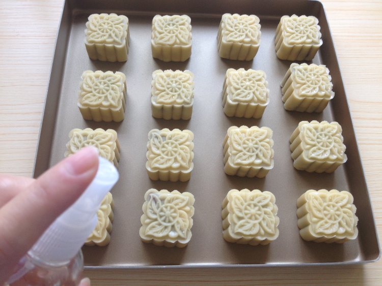 广式红豆沙月饼步骤12