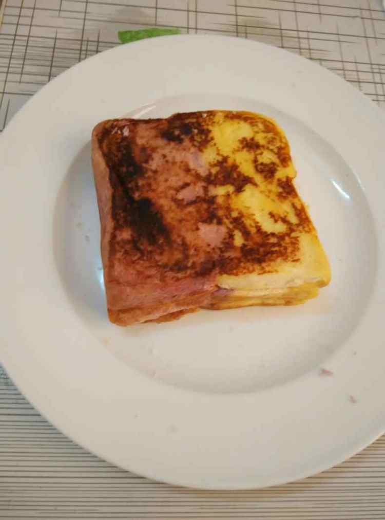 炼乳西多士步骤9