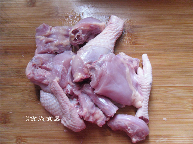 金线莲鸡汤步骤2