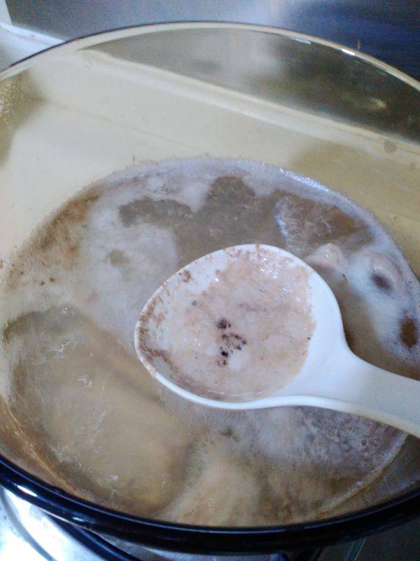 海底椰无花果润肺排骨步骤6