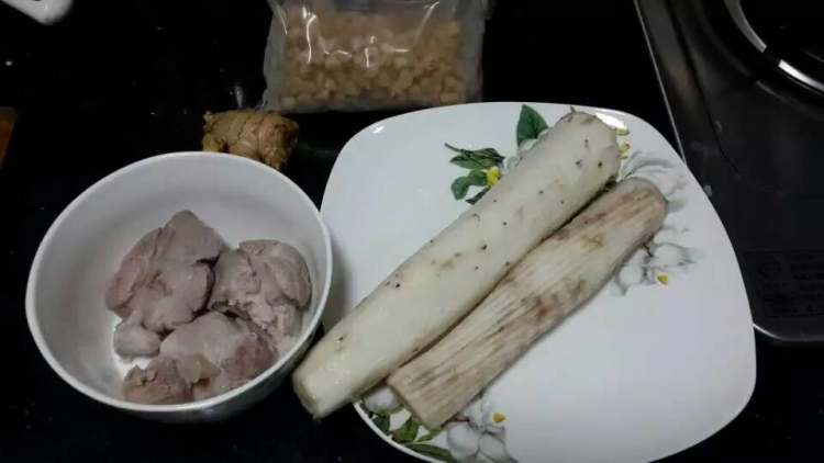 瑶柱浸鸡步骤1