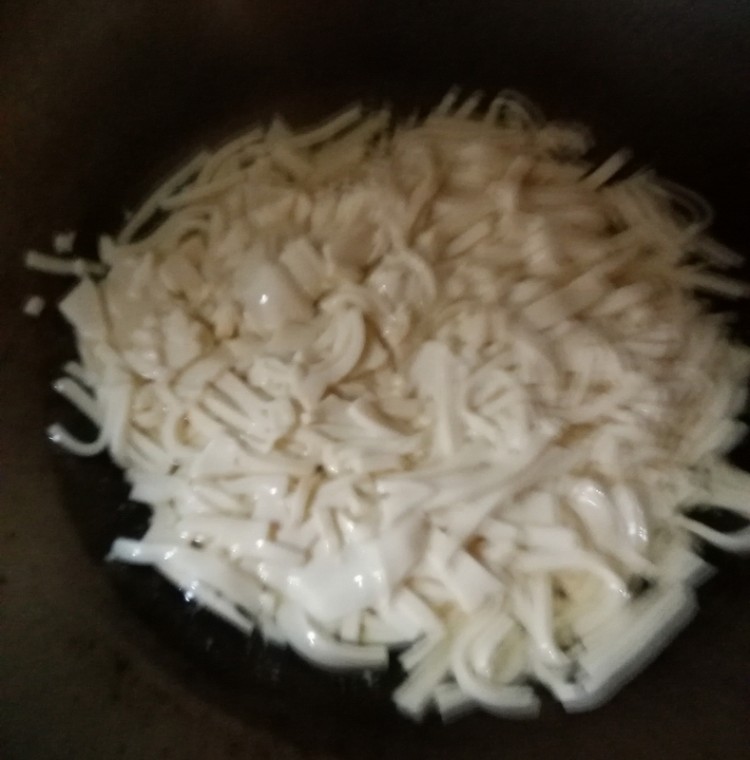 发菜火腿豆腐丝羹步骤5