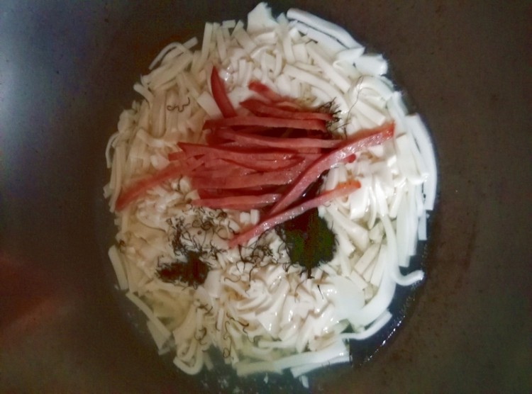 发菜火腿豆腐丝羹步骤8