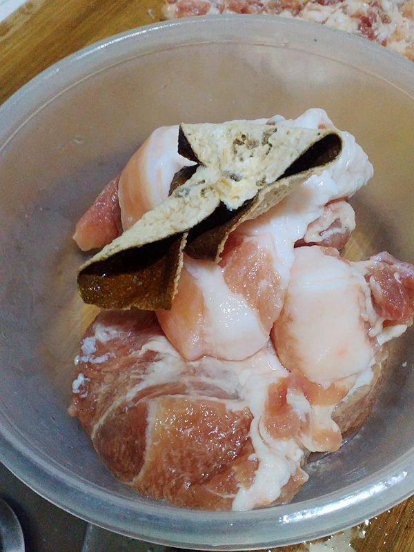 陈皮丝蒸肉饼步骤1