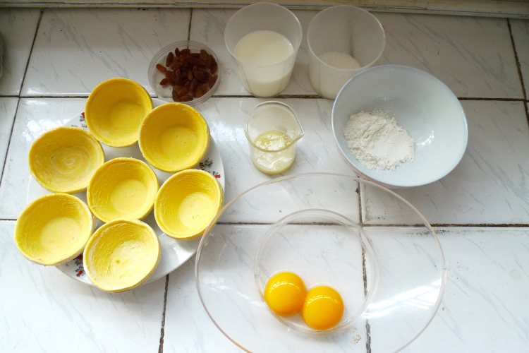 葡萄干炼乳蛋挞步骤1