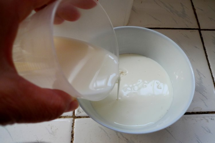 葡萄干炼乳蛋挞步骤4