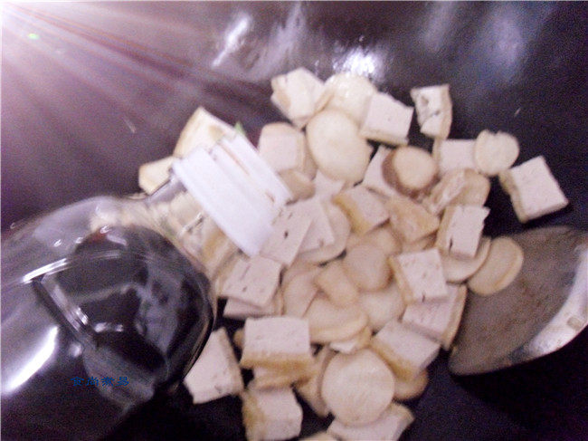 猪皮炒杏鲍菇步骤6