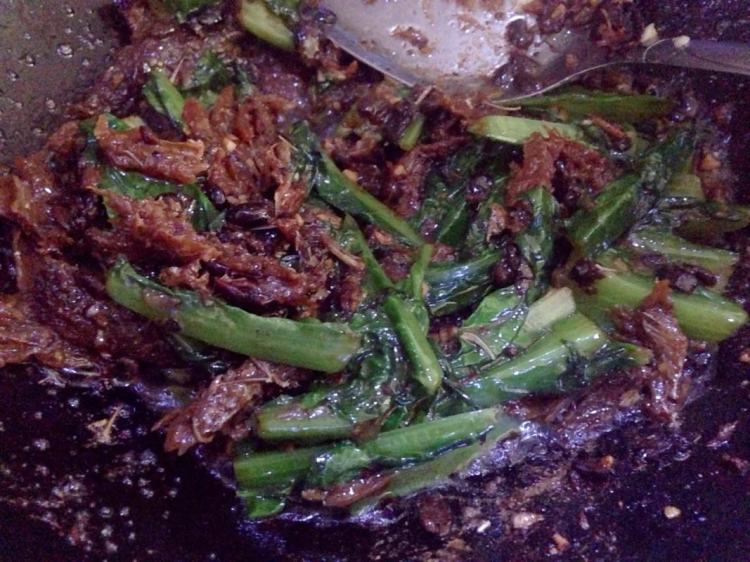豆豉鲮鱼油麦菜步骤10