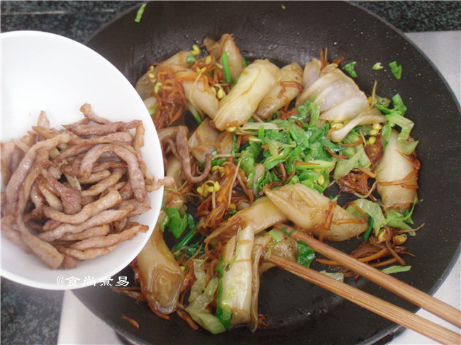 肉丝炒陈村粉步骤13