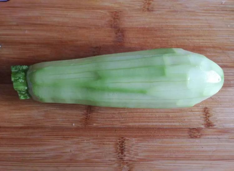 【儿童美食】肉丝炒云步骤3