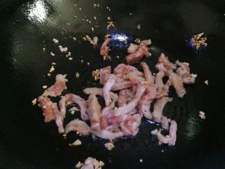 【儿童美食】肉丝炒云步骤7