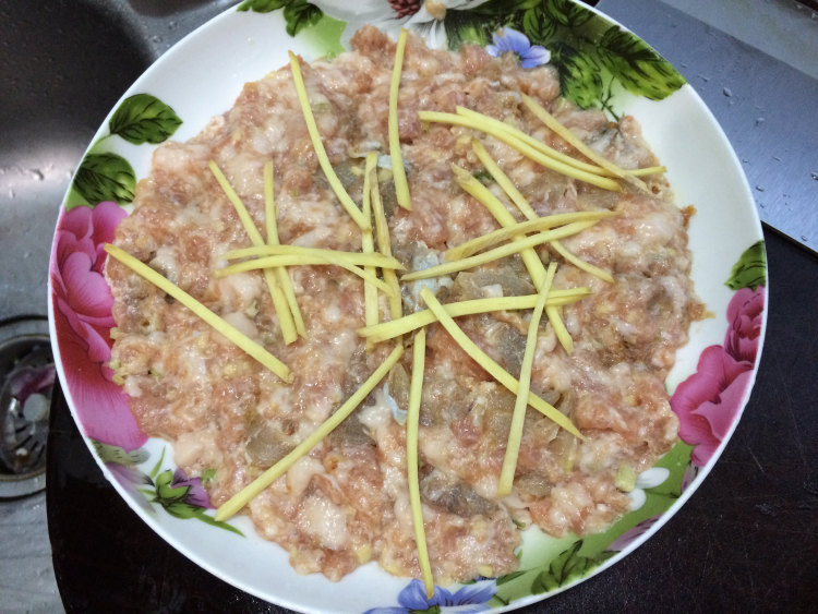 咸鱼蒸肉饼步骤6