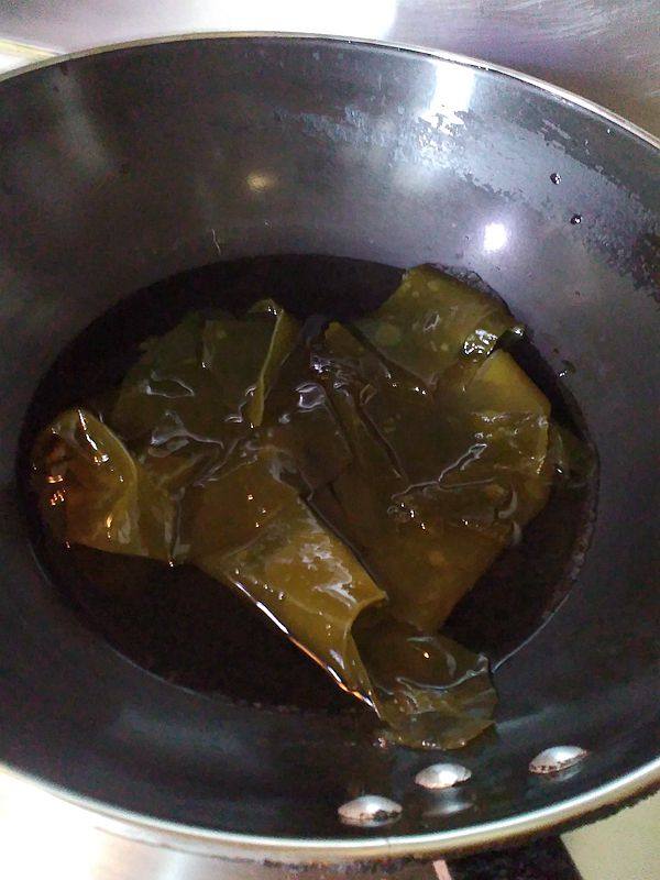 海带绿豆排骨冬瓜汤步骤2