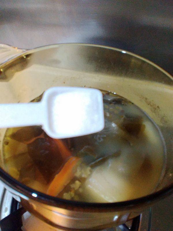 海带绿豆排骨冬瓜汤步骤6
