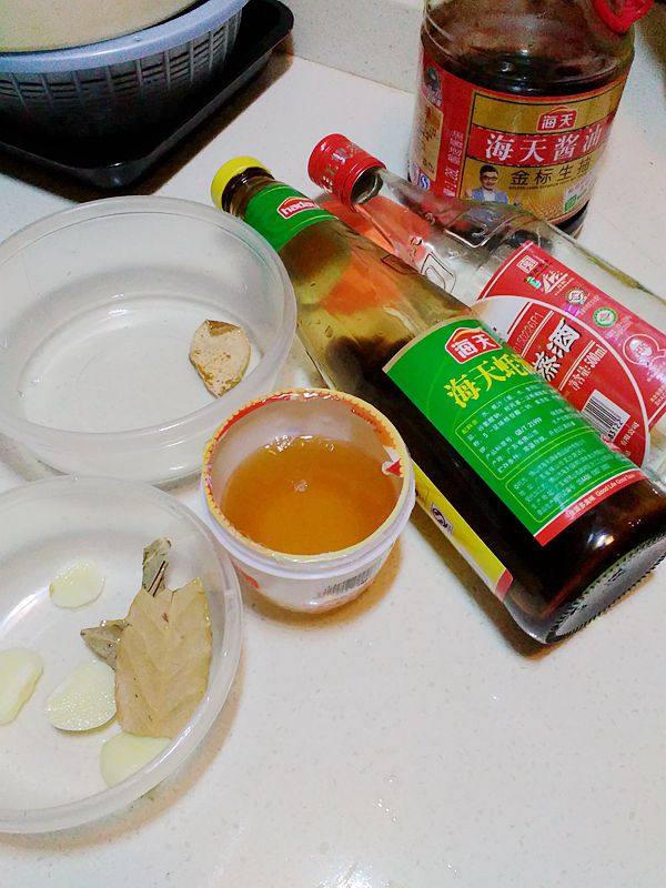 【手工美食】秘制叉烧步骤2