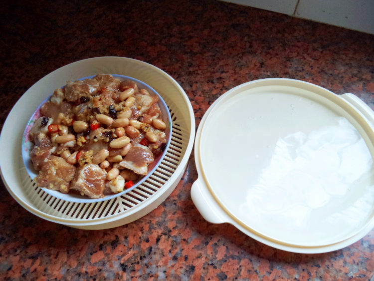 【手工美食】蒜茸豆豉步骤7