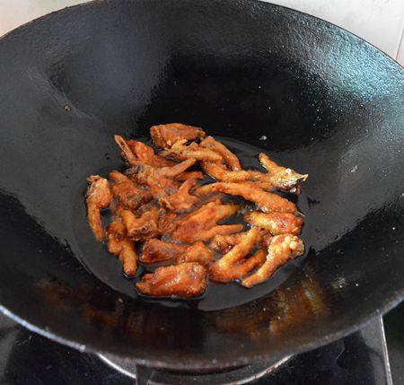 【手工美食】虎皮凤爪步骤7