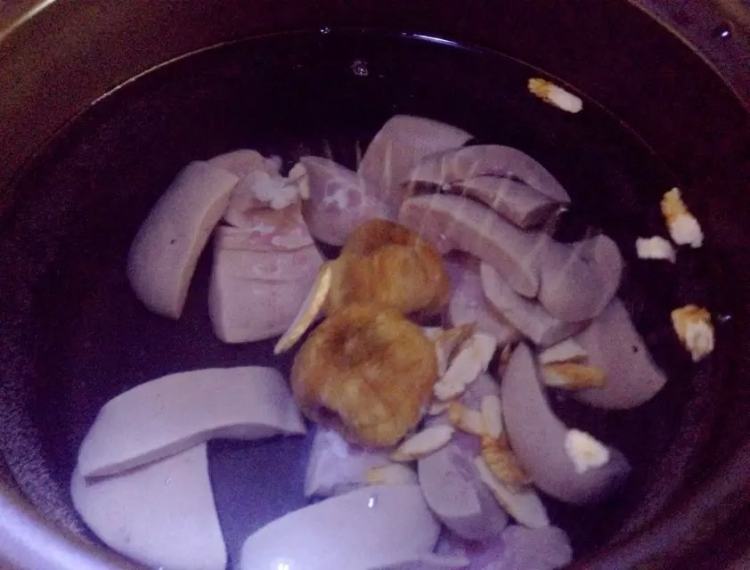 西洋参猪腰汤步骤6