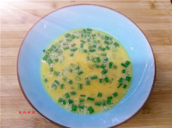 虾仁炒蛋步骤4