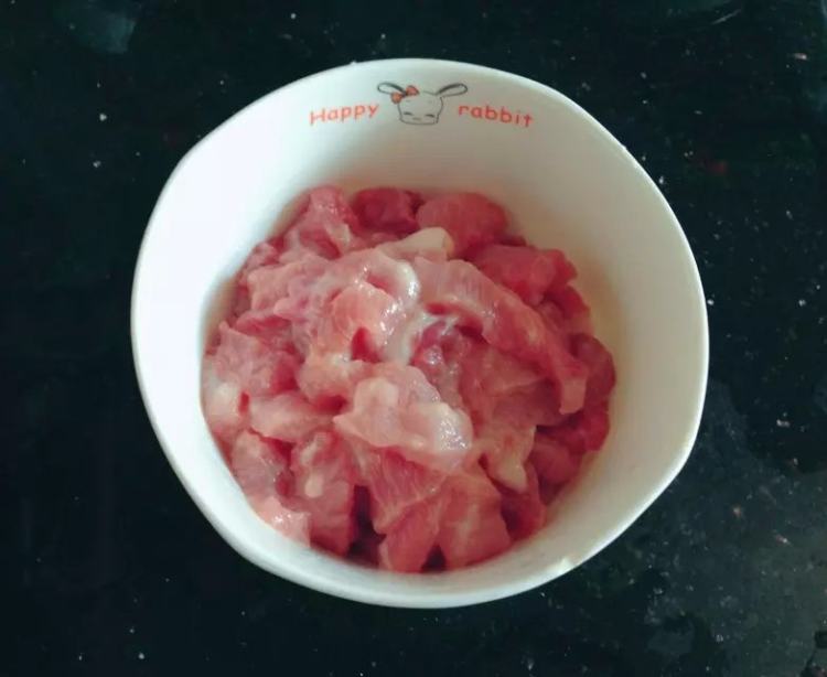 肉丝蟹味菇步骤2