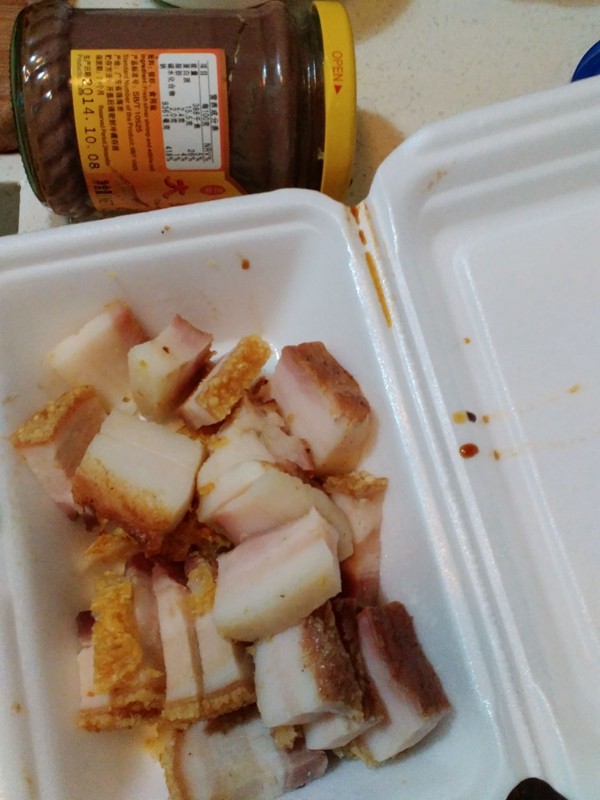 虾酱蒸烧肉步骤1