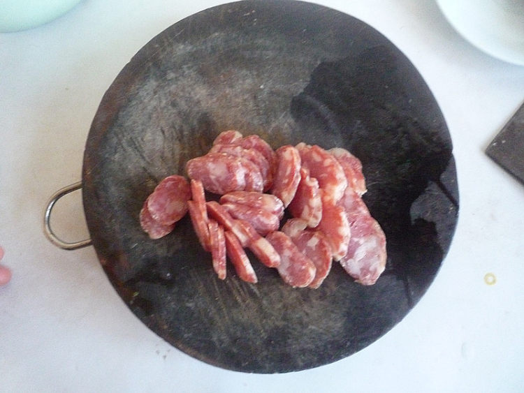 腊味菜心步骤3