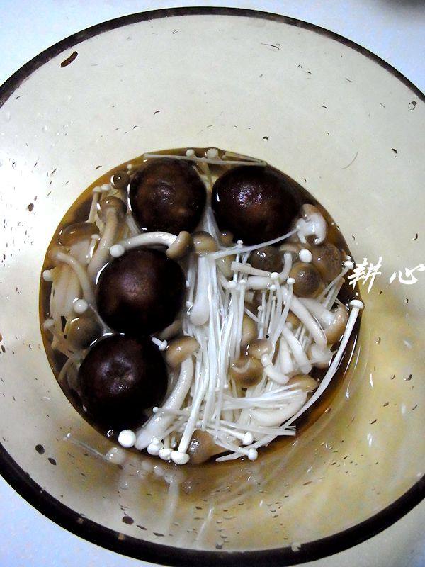 菌菇金钩汤步骤3