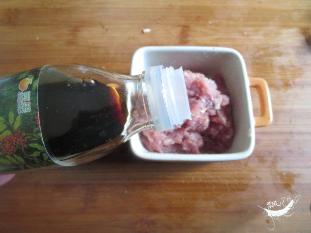 肉末蒜蓉茄子步骤6