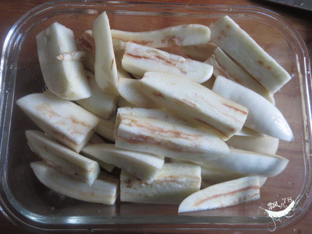 肉末蒜蓉茄子步骤7