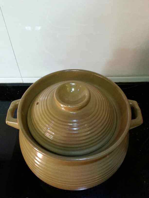 土茯苓煲猪骨汤步骤6