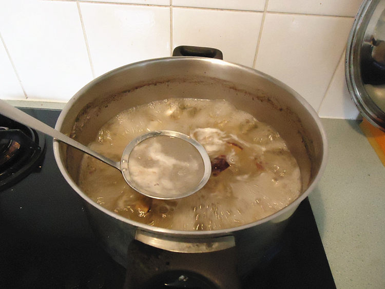 虫草花牛肉汤步骤6
