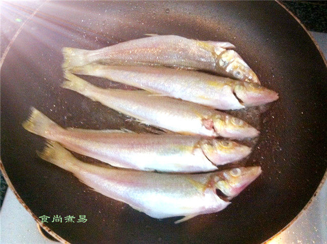 干煎沙锥鱼步骤2