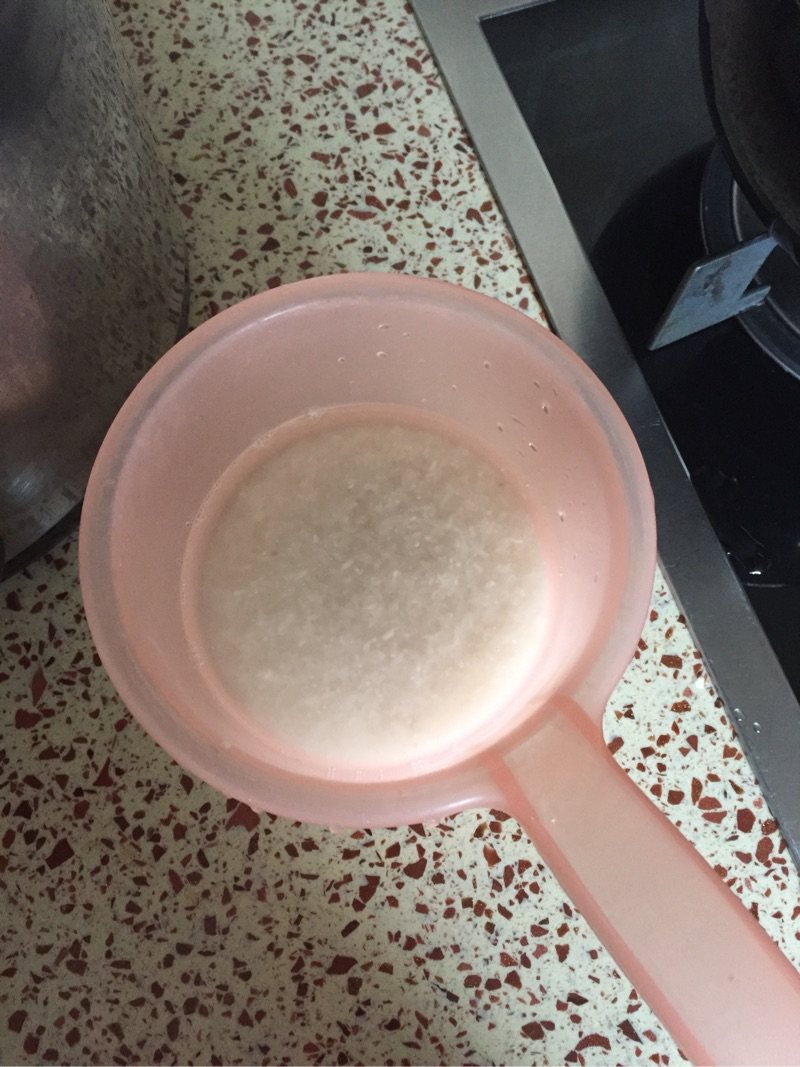 咸骨粥步骤3