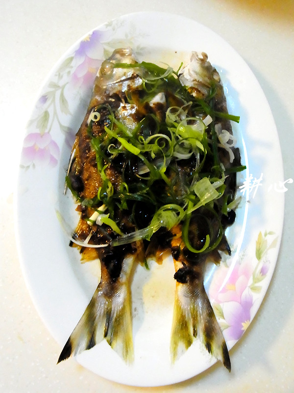 豉汁蒸鯻鱼步骤6