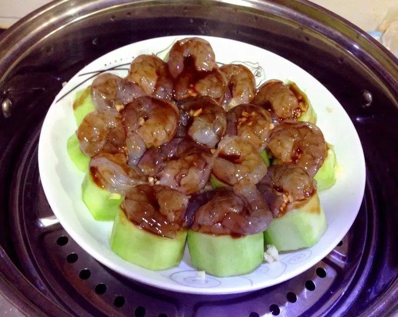 丝瓜蒸鲜虾步骤7