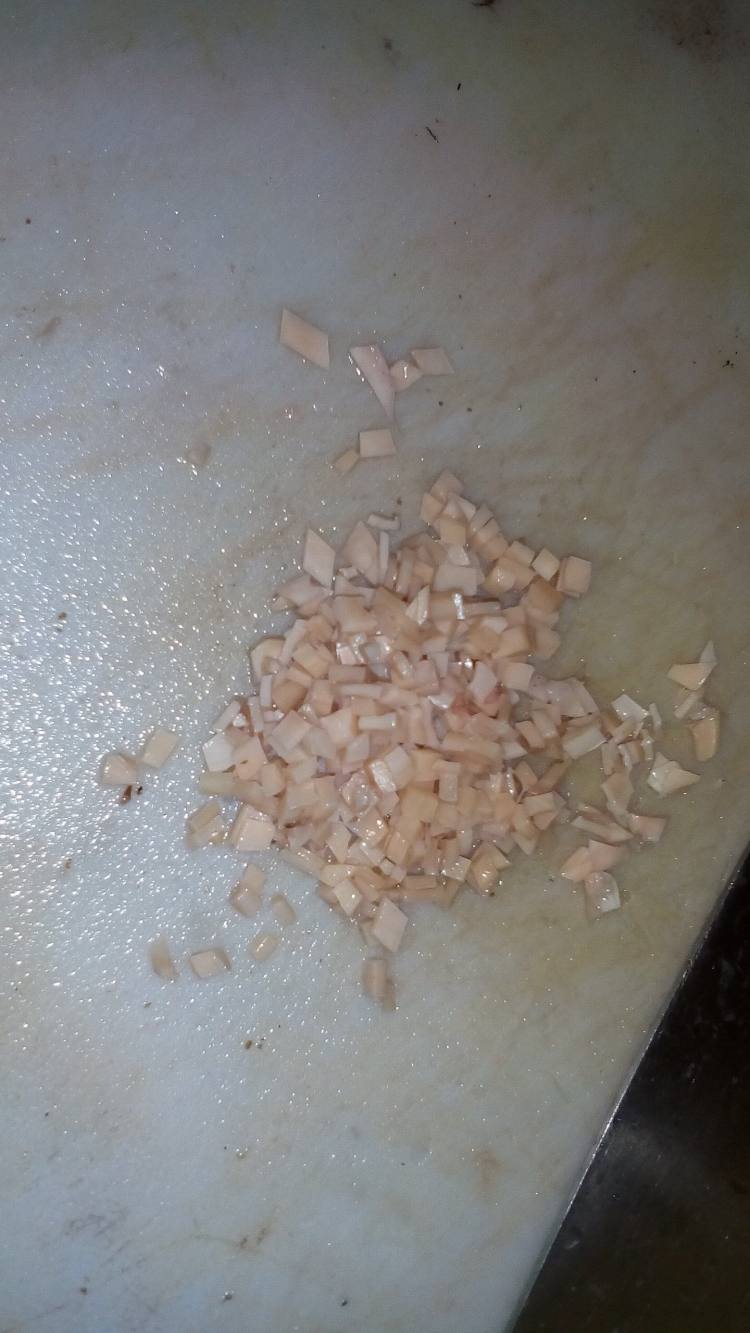 香菇鱿鱼糯米烧卖步骤5