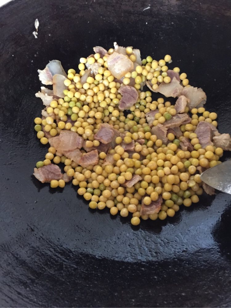 麦豆咸腊肉步骤4