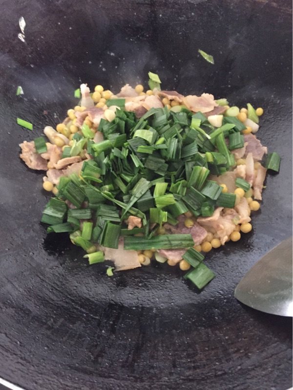 麦豆咸腊肉步骤6
