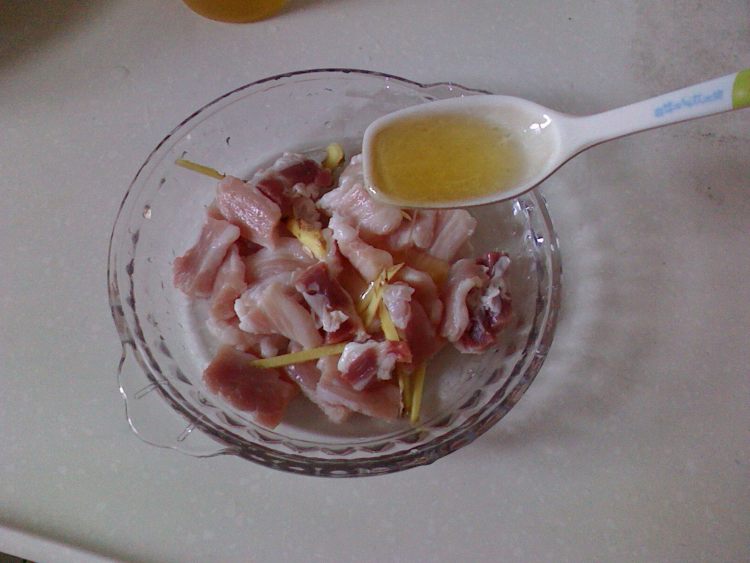 虾酱蒸猪肉步骤3