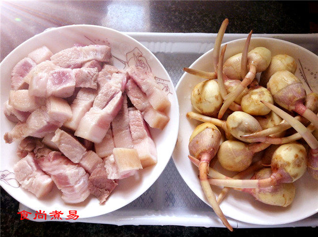 茨菇烧肉步骤4