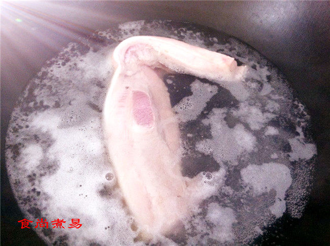 茨菇烧肉步骤3