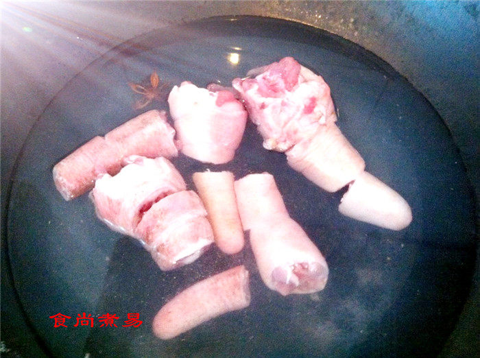 黄豆猪尾煲步骤4