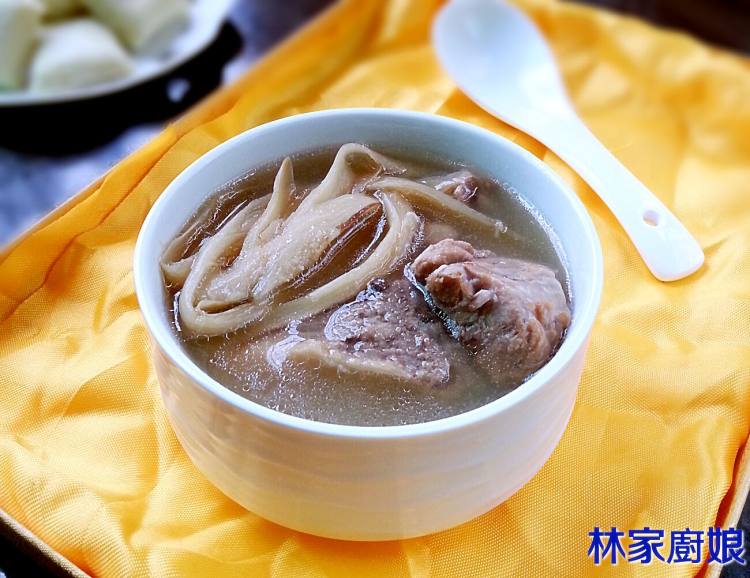 霸王花煲猪骨步骤9