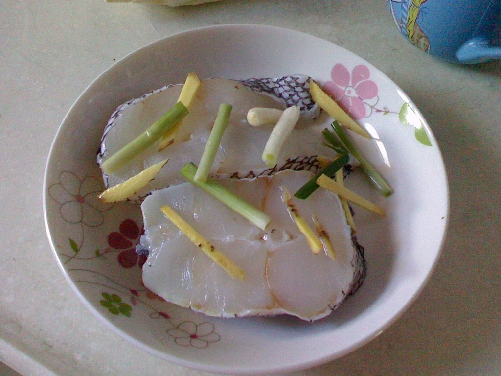 清蒸鳕鱼步骤2