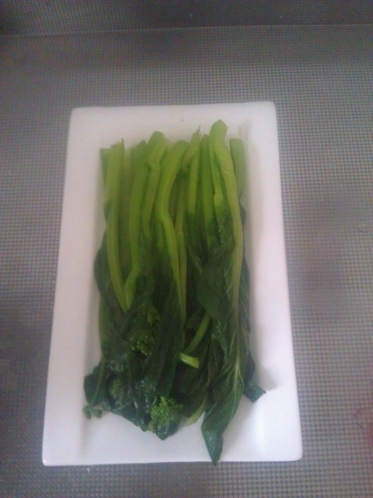 肉末白灼菜心步骤3